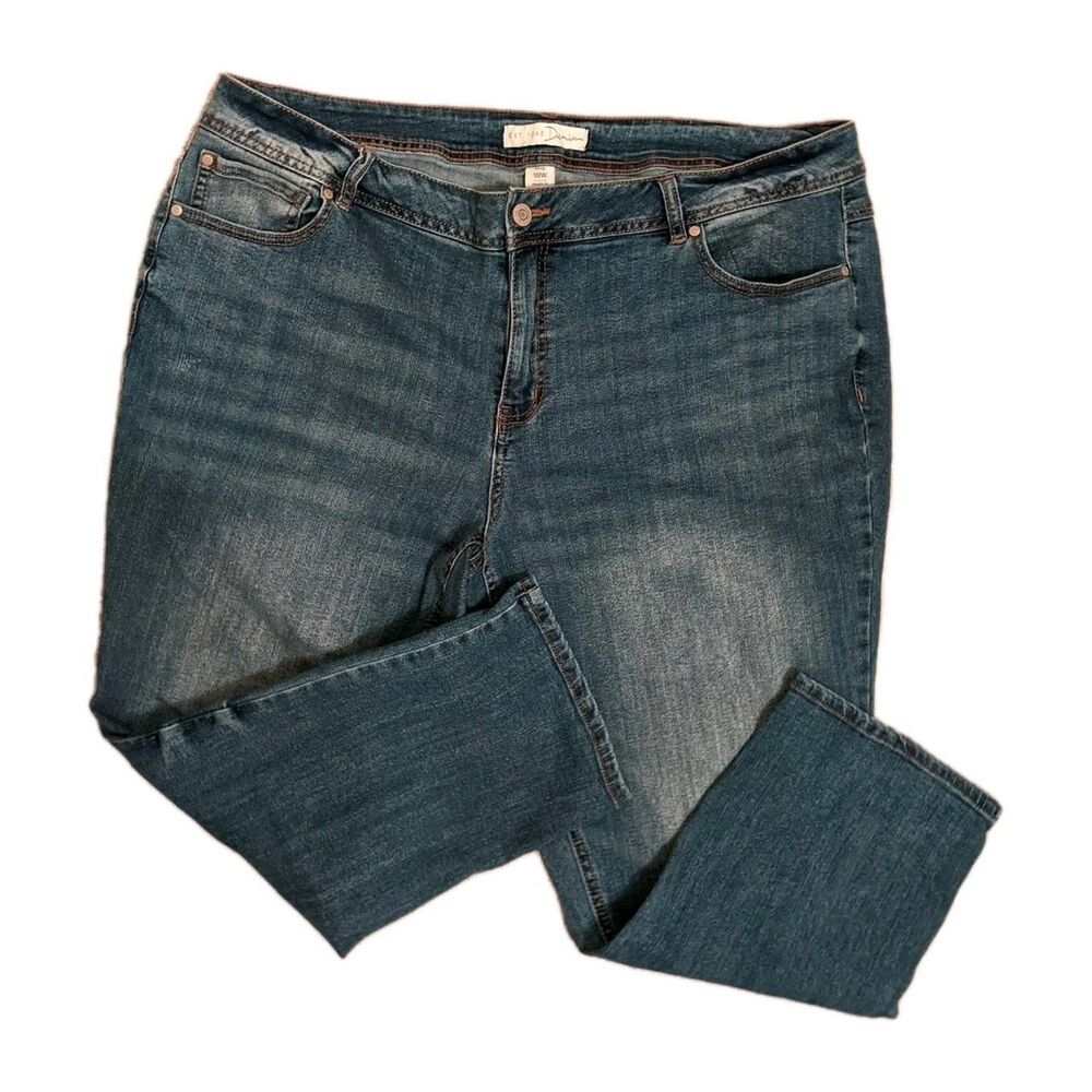 C Est. 1946 Curvy Women Denim Jeans Pants Cropped Stretch 18W